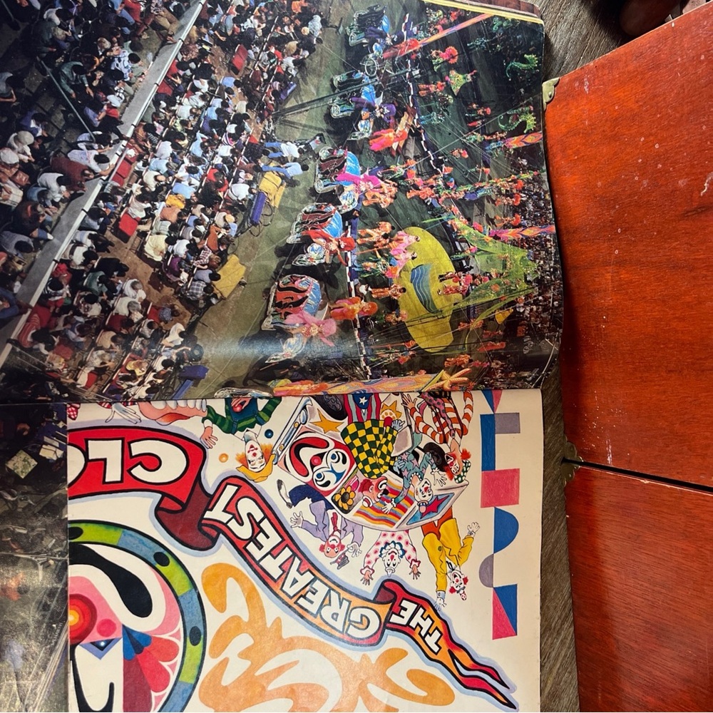 Colorful Circus Themed Notebook - Picture 8 of 13